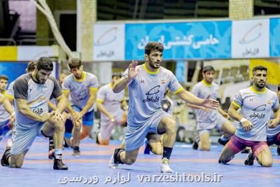 قصد داشتم کشتی را رها کنم