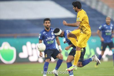 استقلال - سپاهان جدال تماشایی بهترین خط حمله و بهترین خط دفاع