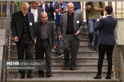 واکنش وزیرورزش به تغییر سرمربی تیم ملی فوتبال و انتخابات فدراسیون