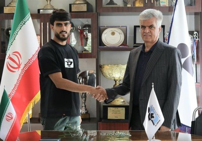 با بیان باشگاه پیکان غندی پور رسما به شباب الاهلی پیوست
