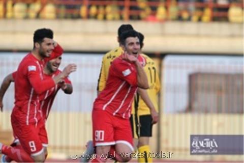 سپیدرود با جادوگر در خانه نمی بازد