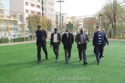 نوسازی 7 زمین چمن محلی در جنوب شرق تهران